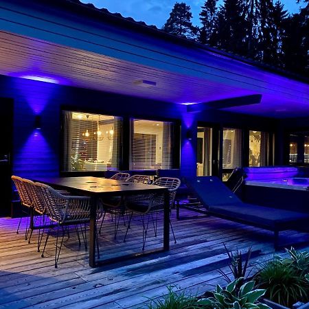 Idyllic Villa Unikko With Jacuzzi And Sauna Pori Exterior photo